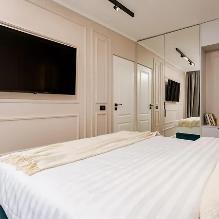 Prestige - Ultracentral * Bukarest